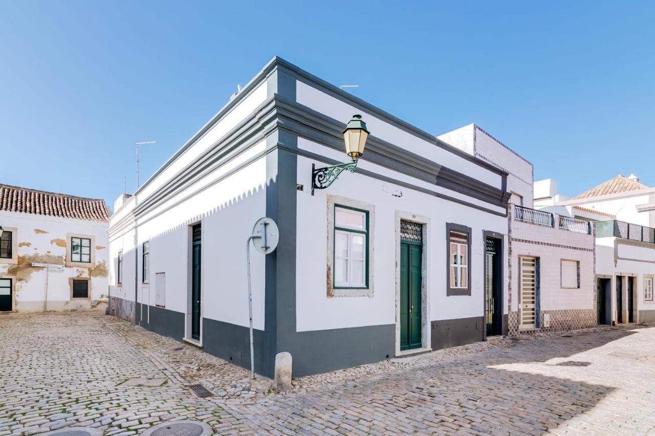 Trem - Located In Old City - FAO Kültér fotó